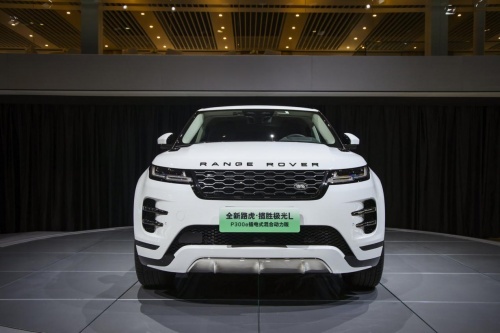 针对中国市场加大空间全新揽胜极光L P300e更加高效节能开云 开云体育平台(图5)