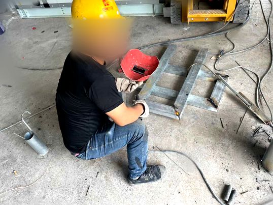 开云APP 开云官网入口电气焊作业专项执法行动：10天11人被拘这样操作后果很严重！(图3)