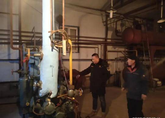 【安全检查】加区市场Kaiyun 开云体育监督管理局开展压力容器特种设备安全专项检查(图2)