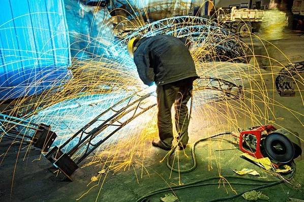 常用焊工证有几种？焊工开云 开云体育官网证怎么考？(图2)