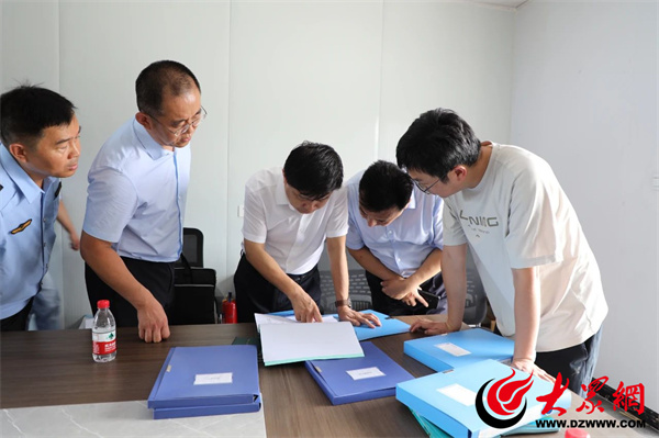 滨州市市场监管局组书记 局长王兵带队督导检查特种设备Kaiyun 开云安全生产工作(图4)