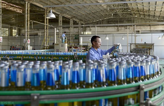 中国制造看湖北开云体育 Kaiyun.com 官网入口荆门中央驻荆门的超级央企国有民营制造业有多强(图7)