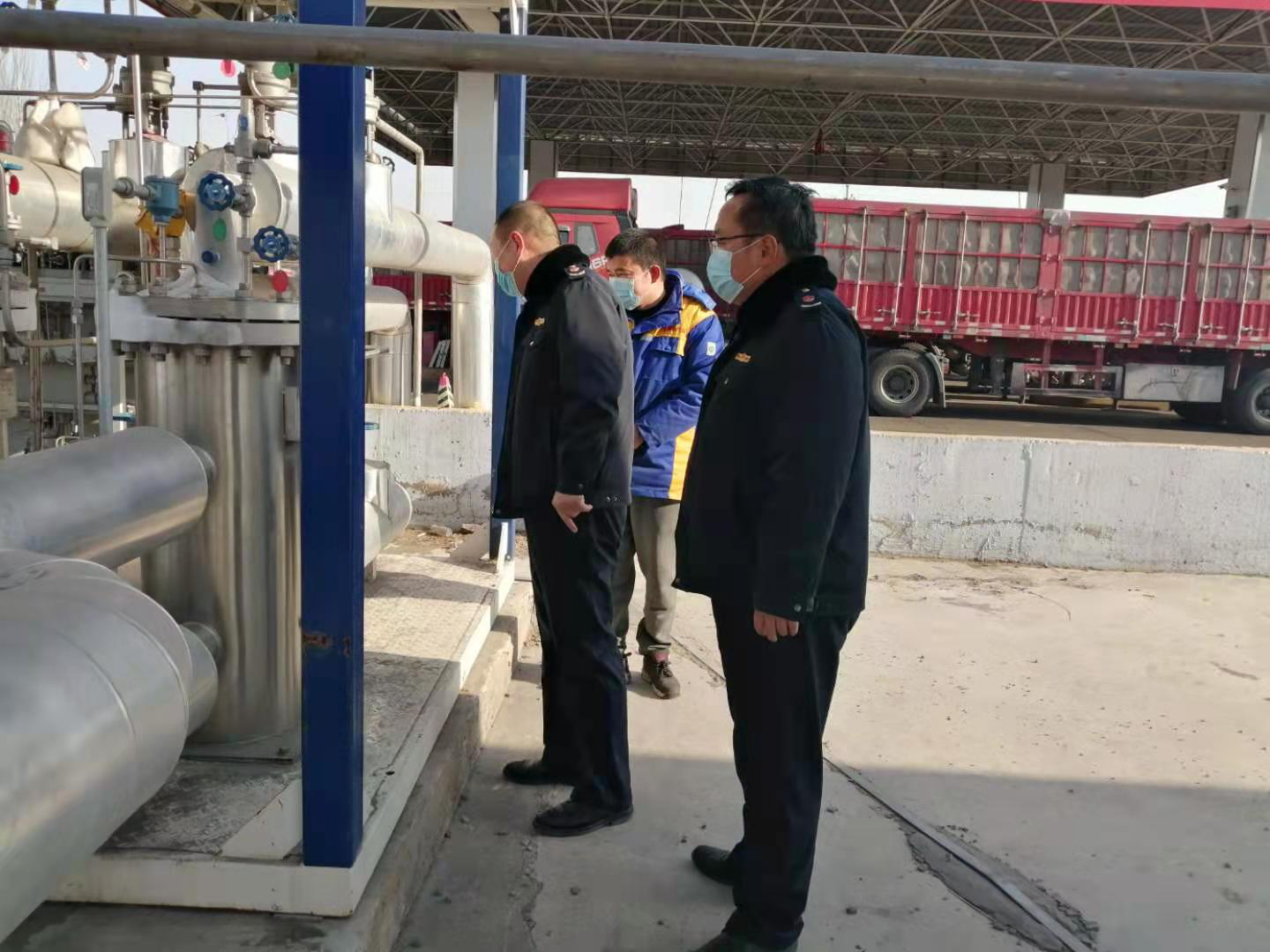 开云体育 开云官网内蒙古鄂托克前旗市场监管局三举措加强“两节”期间特种设备安全专项检查(图1)
