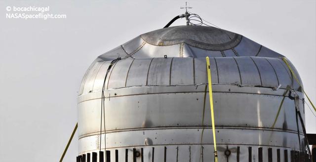再次炸毁！Space开云 开云体育平台X星际飞船容器压力测试埃隆·马斯克这次很满意