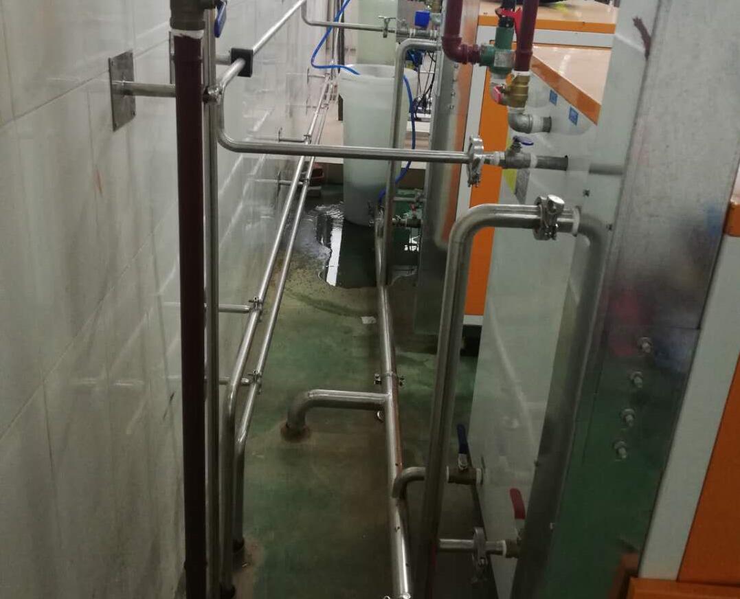 电加热蒸汽开云体育 开云官网发生器30升以下(图2)